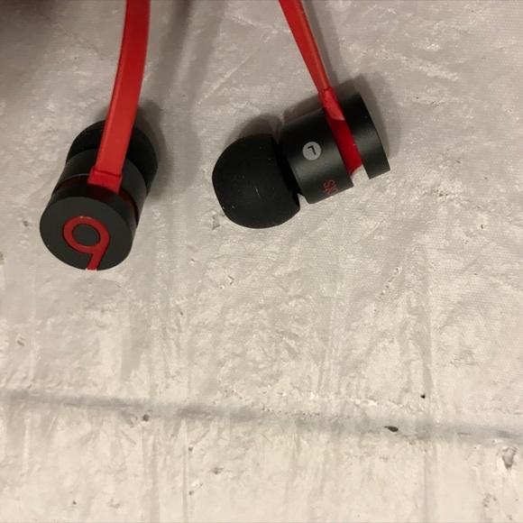 Brand new beats by Dre. - Picture 3 of 5